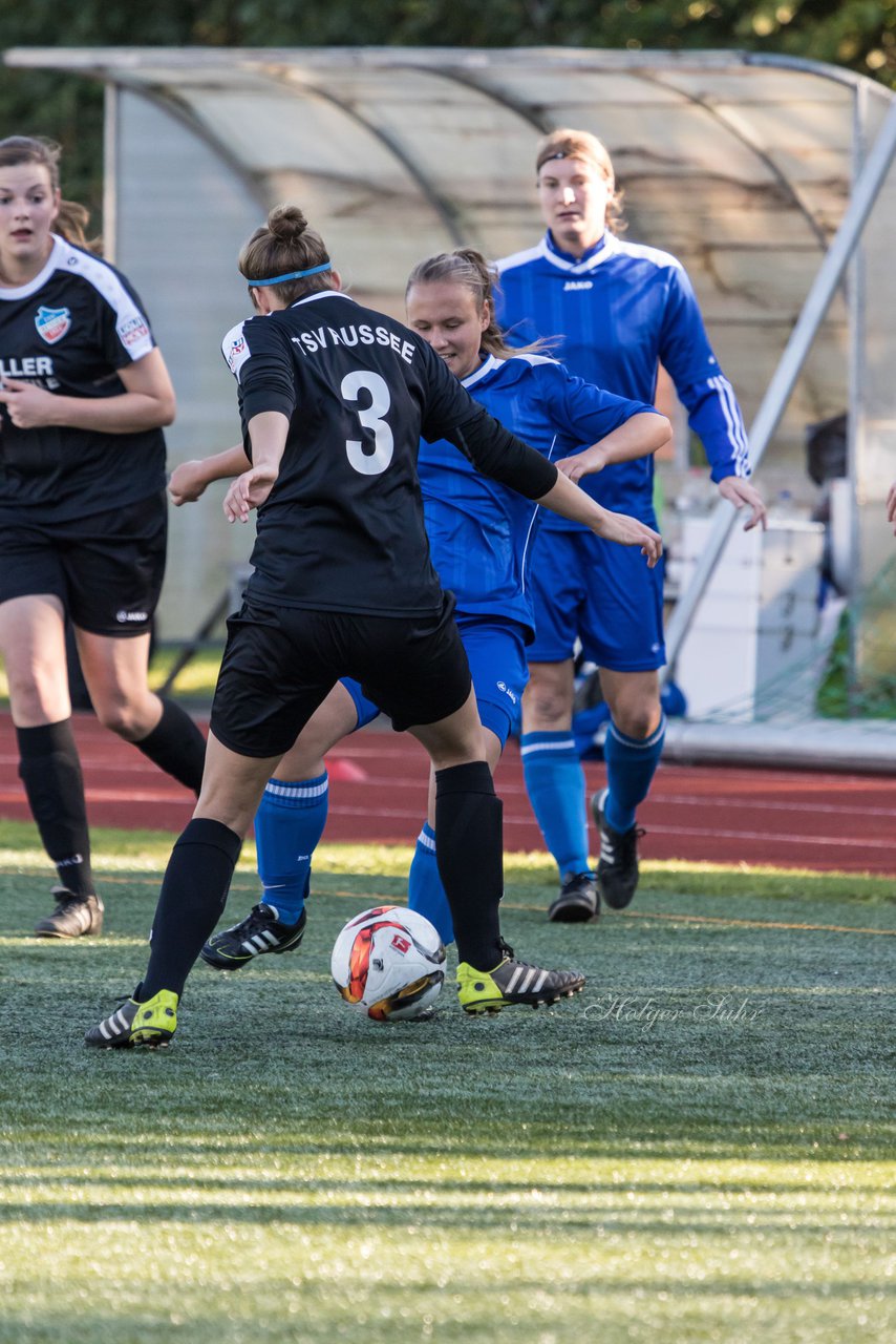 Bild 87 - Frauen SV Henstedt Ulzburg II - TSV Russee : Ergebnis: 6:0